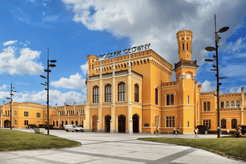 Центральний залізничний вокзал -Вроцлав, Польща